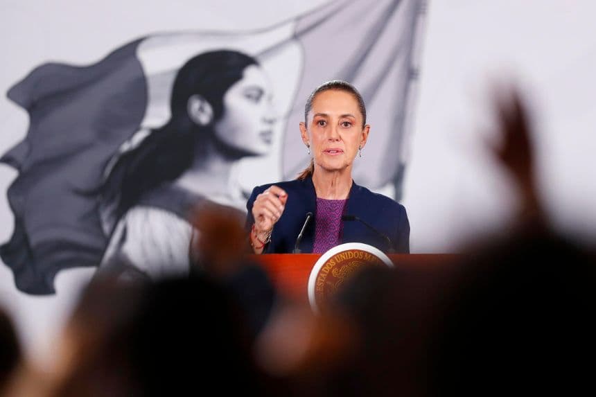 Sheinbaum pide candidatos de Morena honestos en Sinaloa, en medio de señalamientos a Rocha Moya