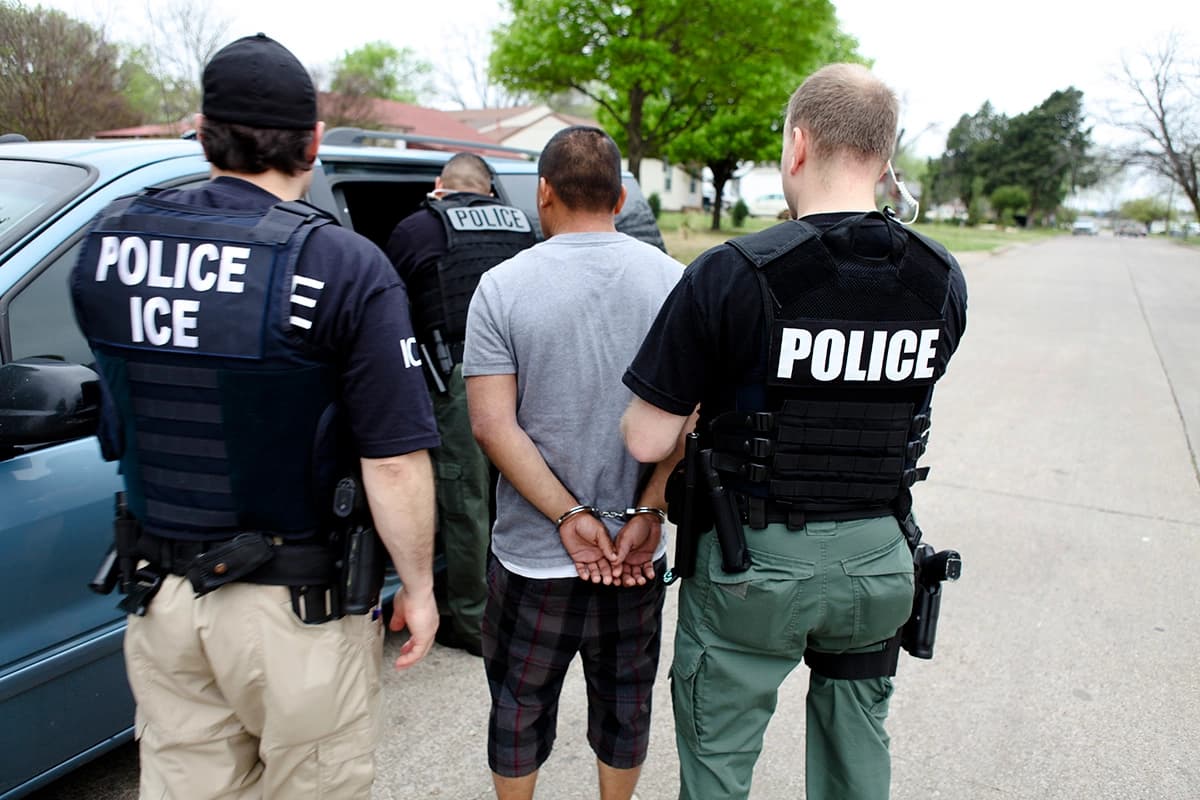 Arrestos del ICE aumentan a casi 50,000 en julio, una cifra récord en el segundo mandato de Trump