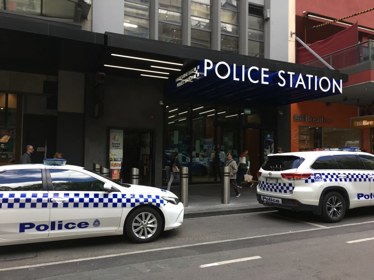Una estación de policía en Melbourne, Australia. (Melanie Sun/The Epoch Times)
