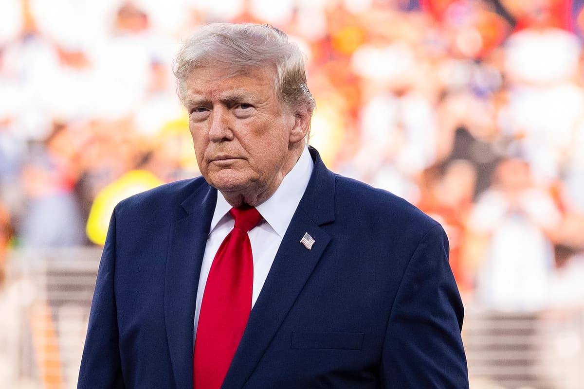 Trump pierde su intento de llevar el caso de registros falsos a una corte federal