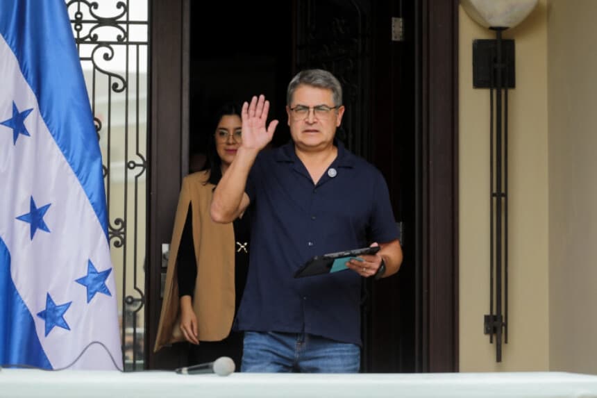 Corte hondureña desestima caso de fraude y lavado de dinero contra expresidente