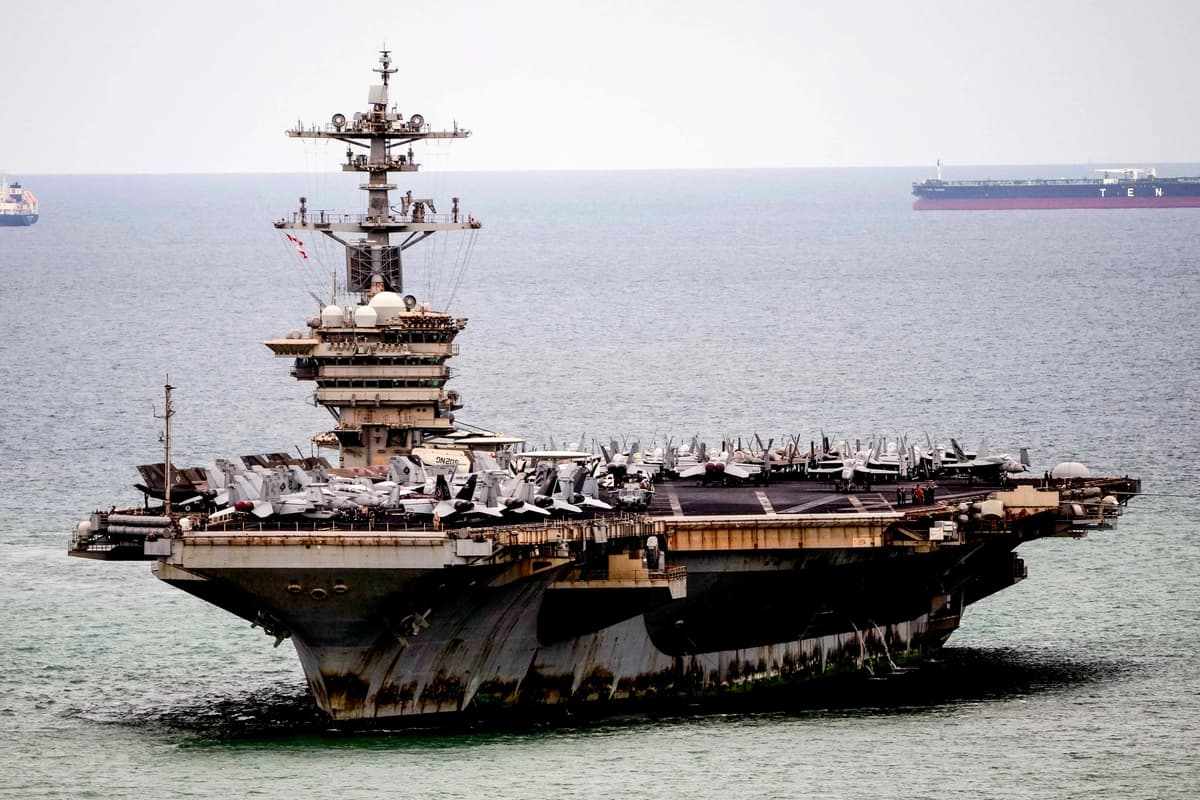 El USS Abraham Lincoln llega a Tailandia tras 286 días en el mar