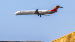 Estados Unidos sanciona a decenas de empresas vinculadas al sector aeronáutico iraní