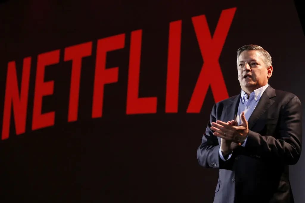 Ted Sarandos asiste a una mesa redonda durante el evento "See What's Next" de Netflix en Villa Miani, en Roma, el 18 de abril de 2018. (Ernesto S. Ruscio/Getty Images para Netflix).
