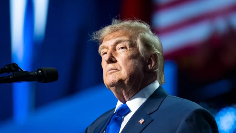 Trump dice que está abierto a que se fabriquen vehículos chinos en EE. UU.