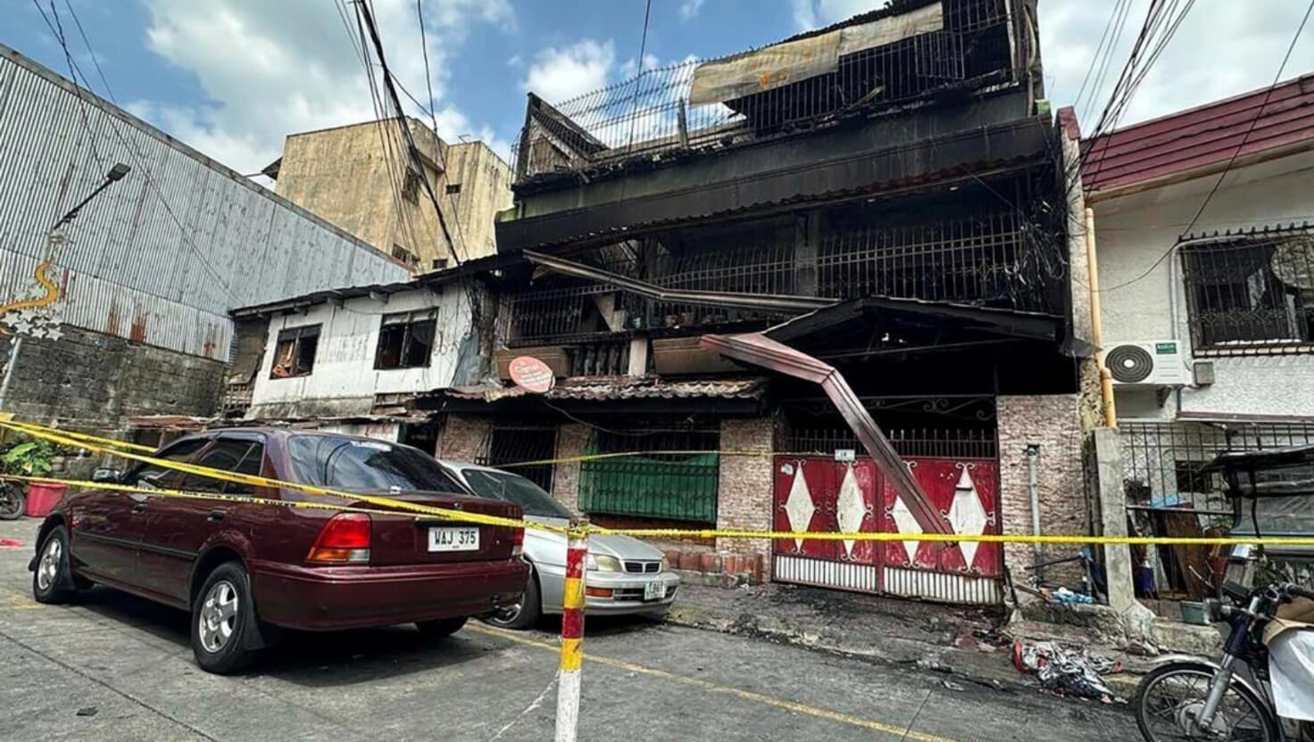 Mueren 8 personas en Filipinas durante incendio que arrasó un edificio en menos de una hora