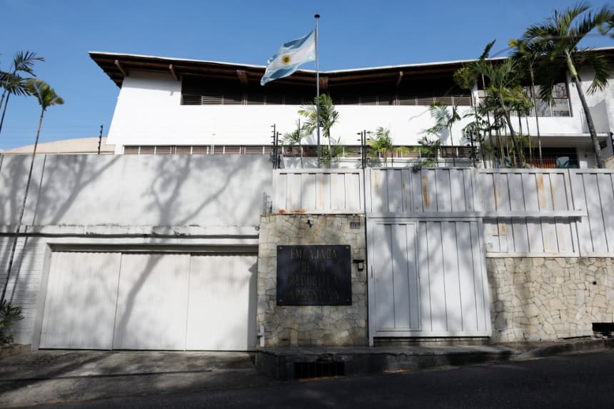 EE. UU. confirma rescate de asilados en la Embajada de Argentina en Caracas