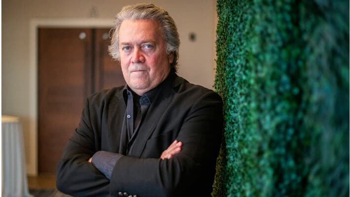 Bannon desestima críticas por interactuar con el gobernador de California en un podcast