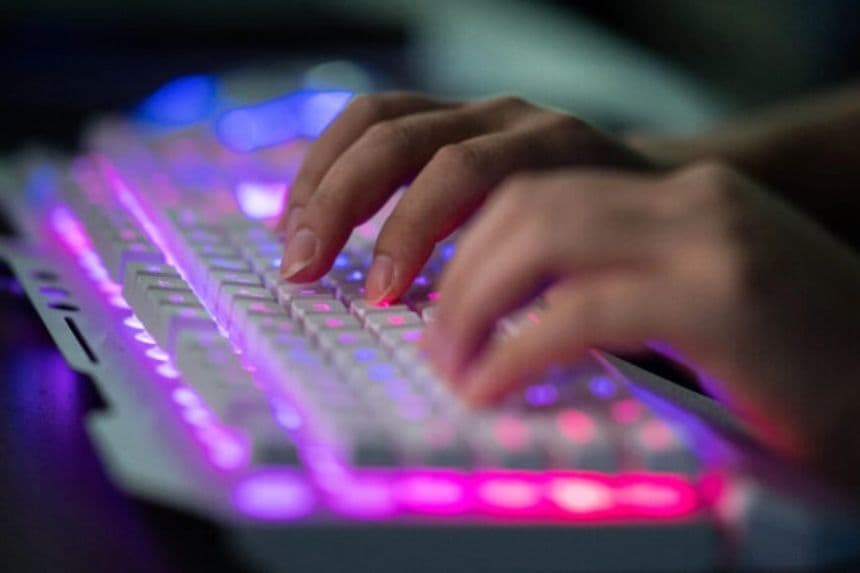 Hackers vinculados a China pasaron años en red de telecomunicaciones asiática, según informe