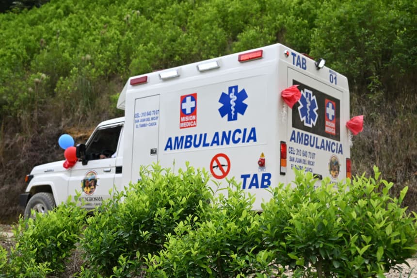 Cinco muertos, 38 heridos y 10 desaparecidos por aluvión y río desbordado en Ecuador