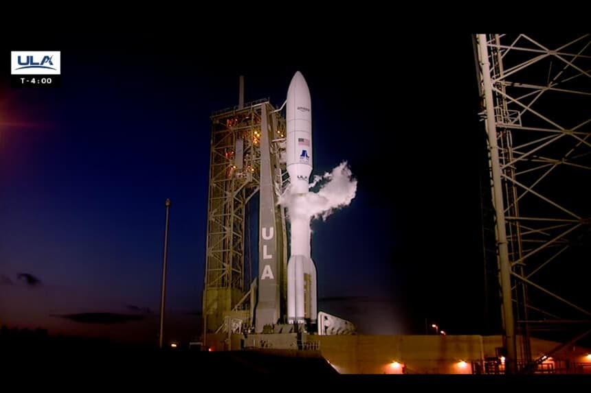 Posponen primer lanzamiento de la red de satélites de Amazon debido al clima