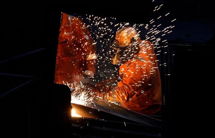 El Reino Unido recupera British Steel tras venderla a China
