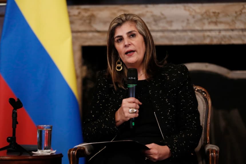 Eligen a diplomática colombiana Laura Gil como "número dos 2" de la OEA