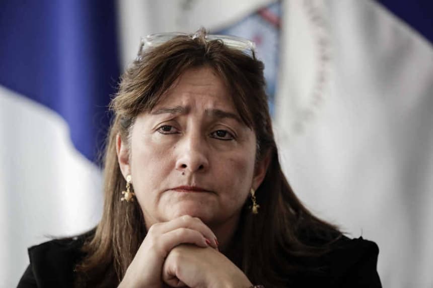 Renuncia ministra de Justicia de Colombiapor "intentos de injerencia" en sus decisiones
