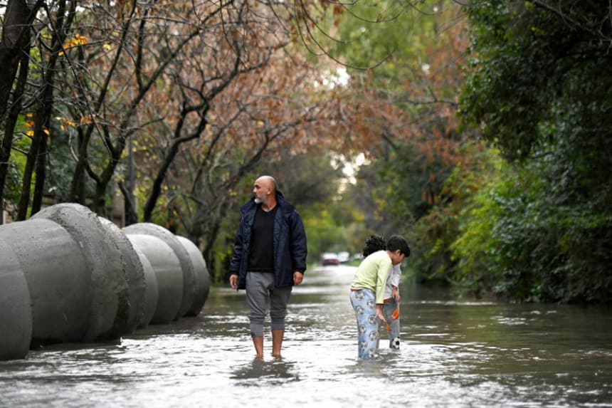 Más de 1400 evacuados por inundaciones en provincia de Buenos Aires