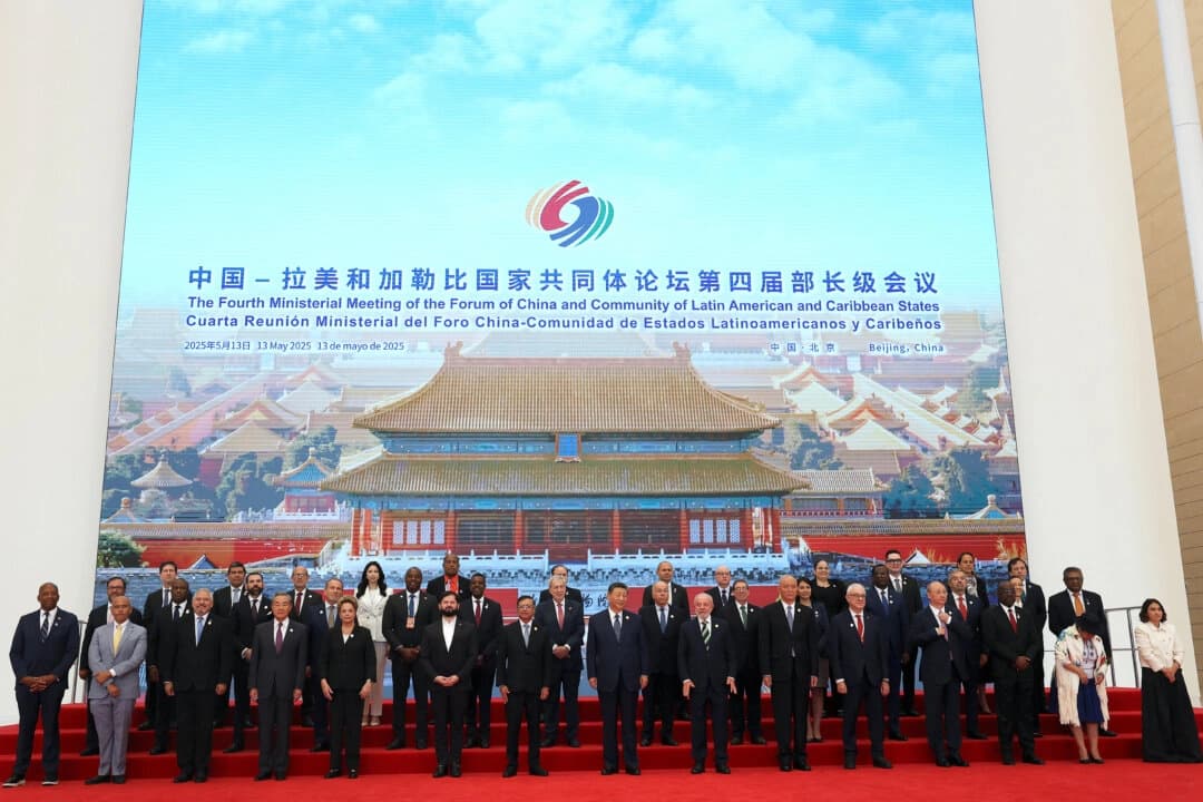 China busca ampliar lazos económicos y diplomáticos en América Latina