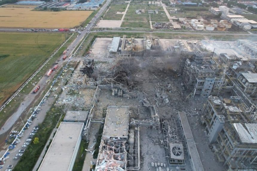 Vista aérea del sitio de la explosión en un taller de Youdao Chemical Co Ltd el 27 de mayo de 2025 en Gaomi, ciudad de Weifang, provincia de Shandong, China. (Liang Ben/China News Service/VCG vía Getty Images)
