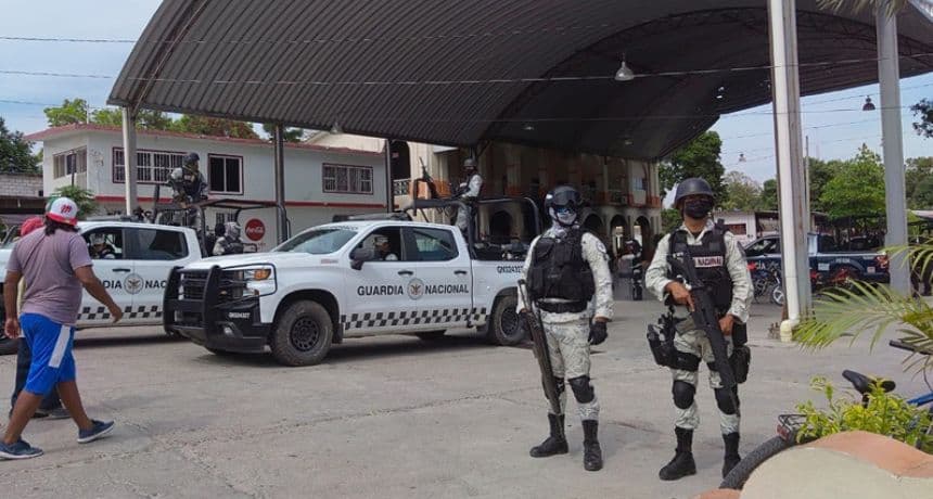 Imagen de archivo de personal de la Guardia Nacional que hacen presencia en el sureño estado mexicano de Oaxaca. (EFE/Diana Manzo)