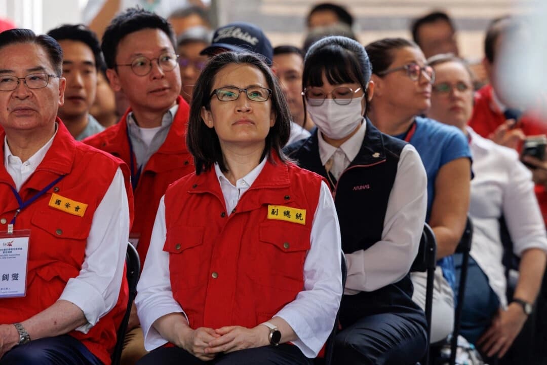 Vicepresidenta de Taiwán dice que no se dejará intimidar por el PCCh tras revelarse complot en Praga