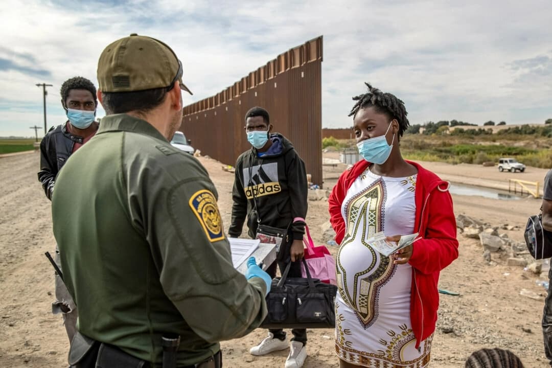 Juez impide al DHS poner fin al estatus de protección temporal para los inmigrantes haitianos