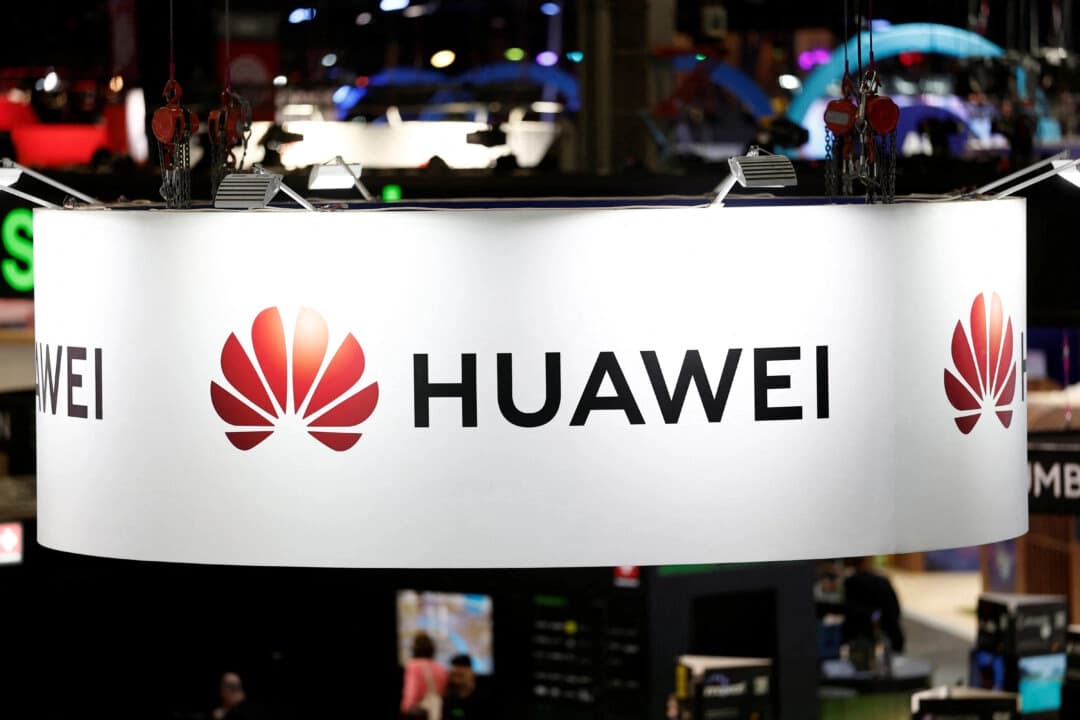 Huawei será juzgado en EE. UU. por cargos de fraude bancario, violación de sanciones y robo