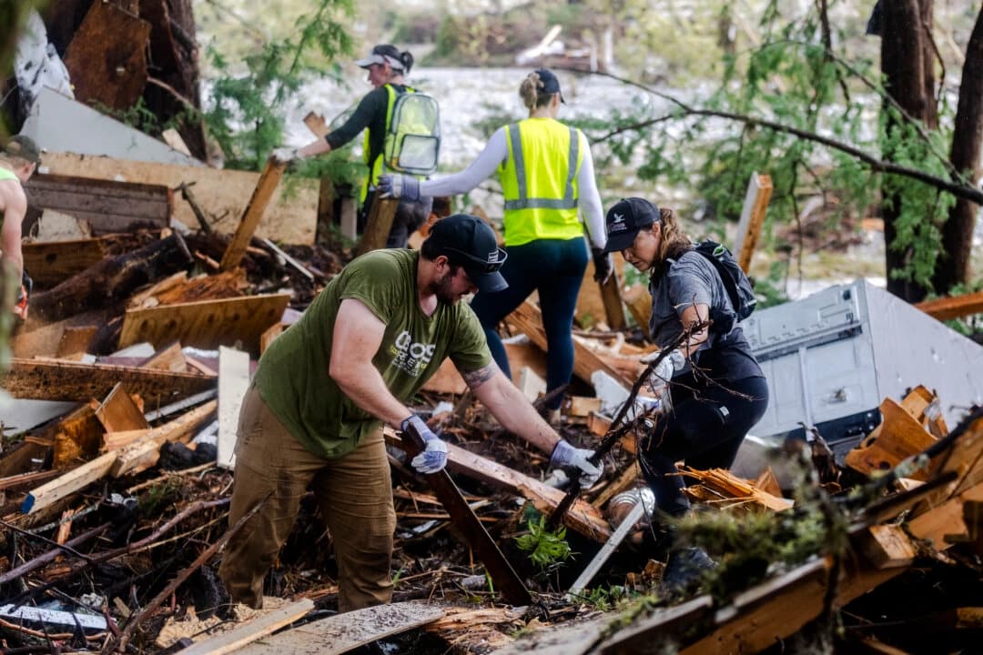 Trump firma una declaración de desastre mayor por las inundaciones en Texas