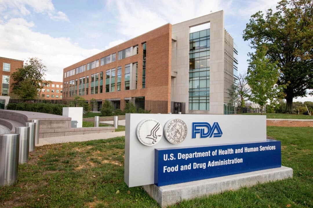 La FDA actualiza retiro de más de 33,000 frascos de medicamentos para la presión arterial en EE. UU.