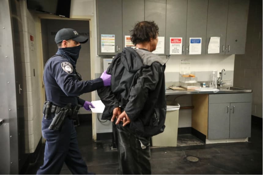 Depto. de Justicia solicita datos de inmigrantes ilegales con antecedentes en cárceles de California