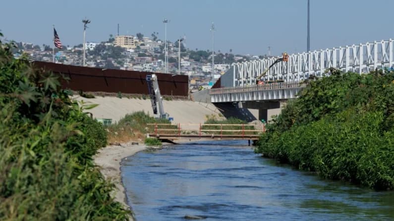 EE. UU. y México acuerdan solucionar crisis de las aguas residuales del río Tijuana