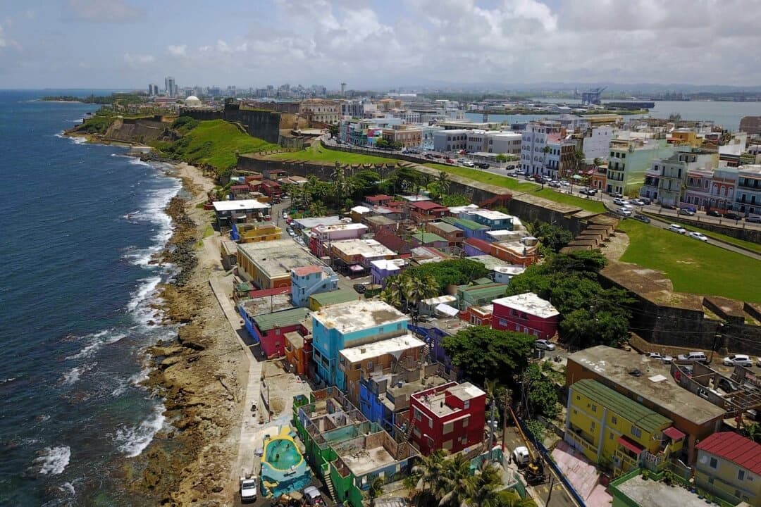 Muere a tiros turista estadounidense que voló a Puerto Rico para concierto de Bad Bunny, dice la policía