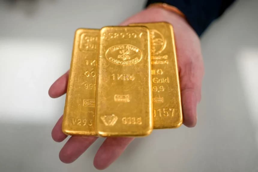 Trump anuncia exención de aranceles para el oro, aliviando la inquietud del mercado