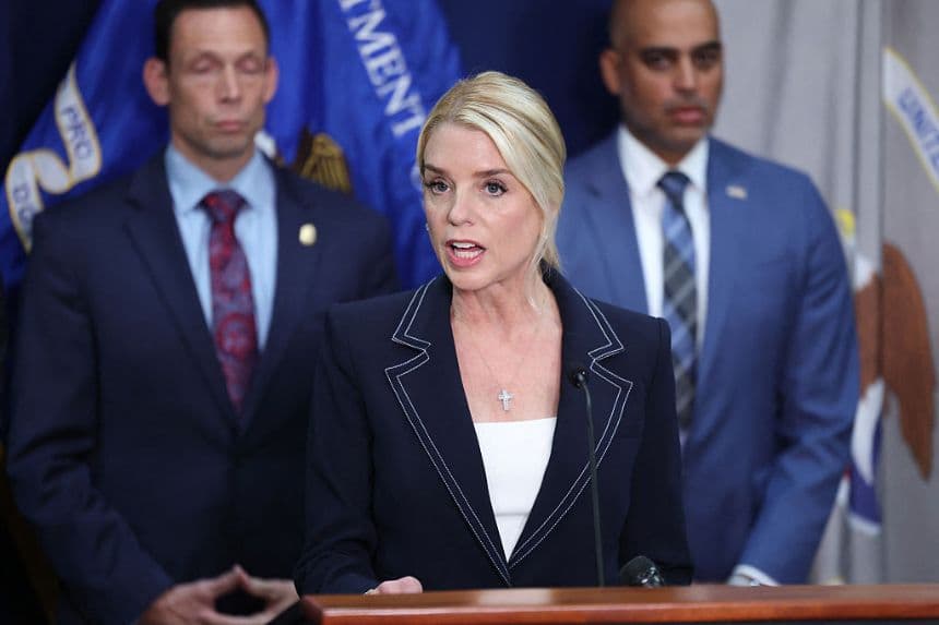 Bondi dice que "reinado de terror" de "El Mayo" Zambada "se acabó" tras declararse culpable en NY