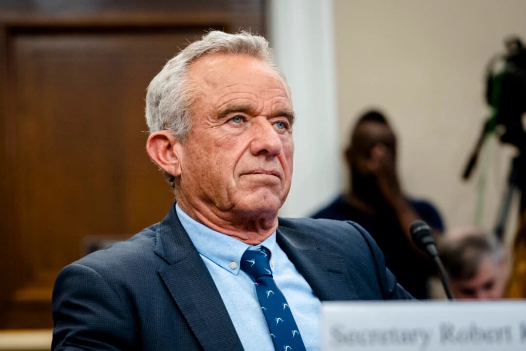 El secretario de Salud, Robert F. Kennedy Jr., en Washington en una fotografía de archivo. (Madalina Vasiliu/The Epoch Times)