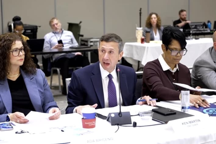 Panel del DNC reafirma sus prioridades mientras continúa el debate sobre Gaza