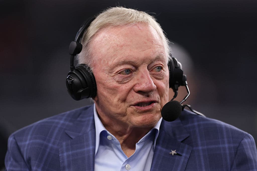 Jerry Jones afirma que salida del estelar Micah Parsons fue lo mejor para Cowboys