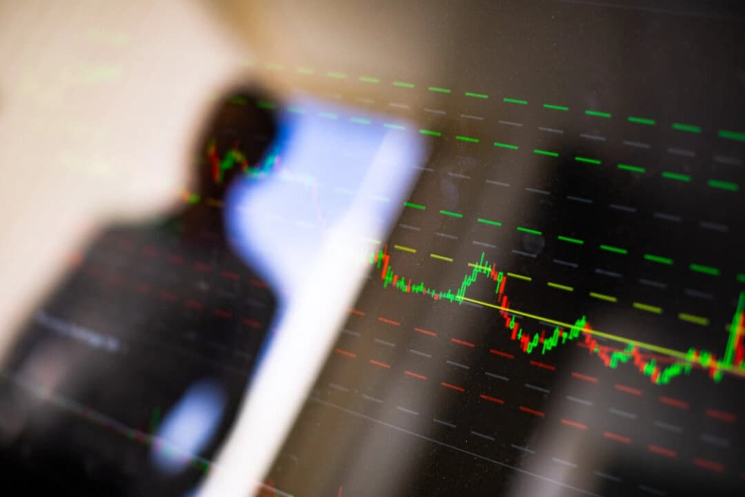 Posibles recortes de tasas de la Fed e inversiones generan preocupación por posible "burbuja de activos"