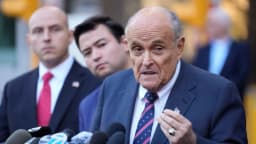 Rudy Giuliani resultó herido en un accidente tras ayudar a una víctima de violencia doméstica: Portavoz