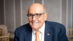 Trump otorgará al exalcalde de Nueva York Rudy Giuliani la más alta distinción civil