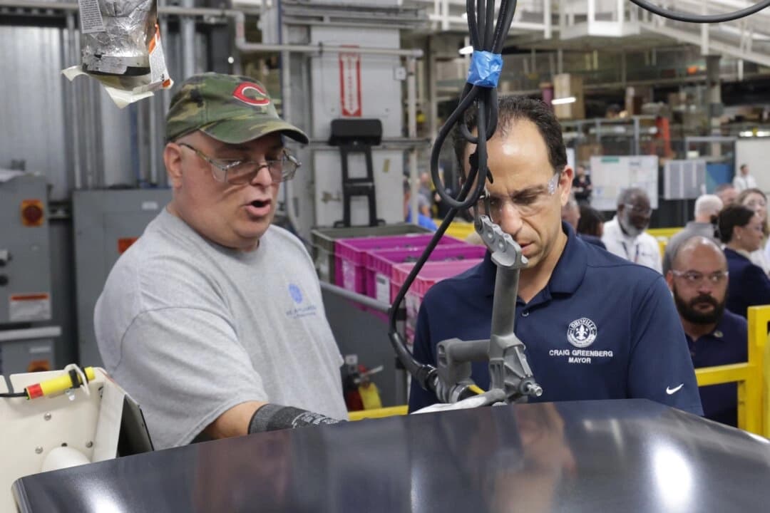Industria manufacturera estadounidense registra su mayor expansión en más de tres años: S&P Global