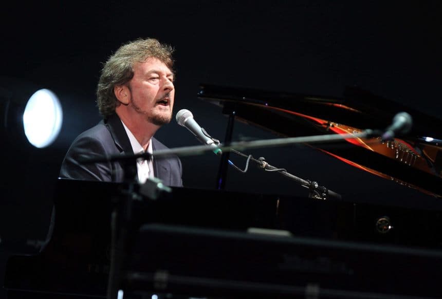 Imagen de archivo del cantante británico y líder de la banda Supertramp, Rick Davies, fallecido este lunes en Estados Unidos. (EFE/Oliver Krato)