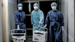 Cirujano de trasplantes taiwanés condenado por actuar como intermediario en trasplantes en China
