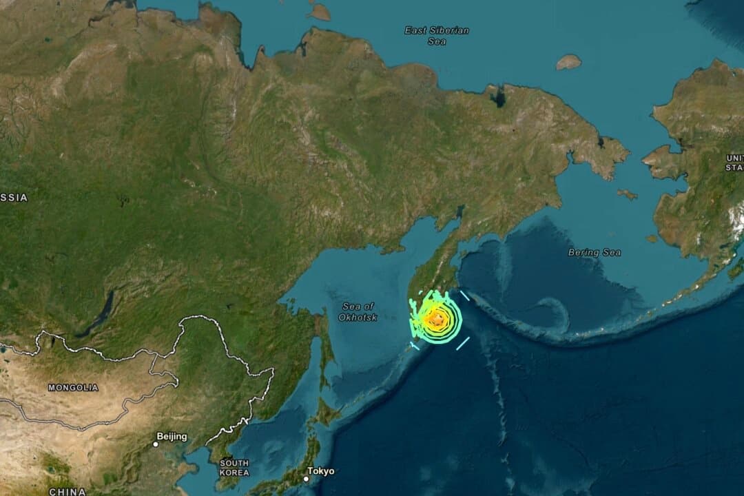 Un terremoto de magnitud 7.4 sacudió la costa este de la región rusa de Kamchatka sin riesgo de tsunami