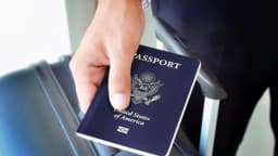 Administración Trump pide a la Corte Suprema reestablecer el indicador de género en pasaportes