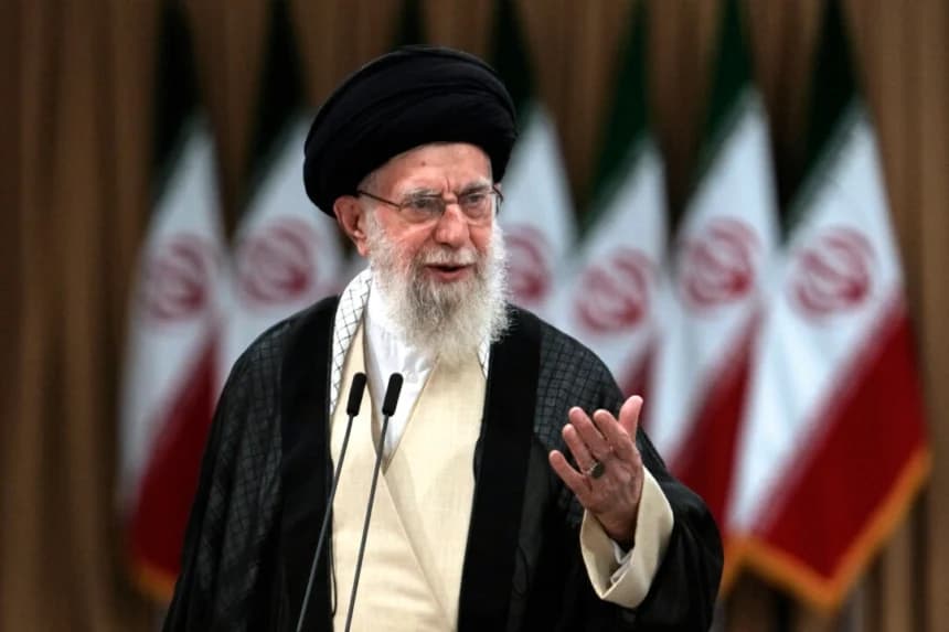 El líder iraní Ali Jamenei habla en Teherán el 5 de julio de 2024.
(Vahid Salemi/Foto AP)