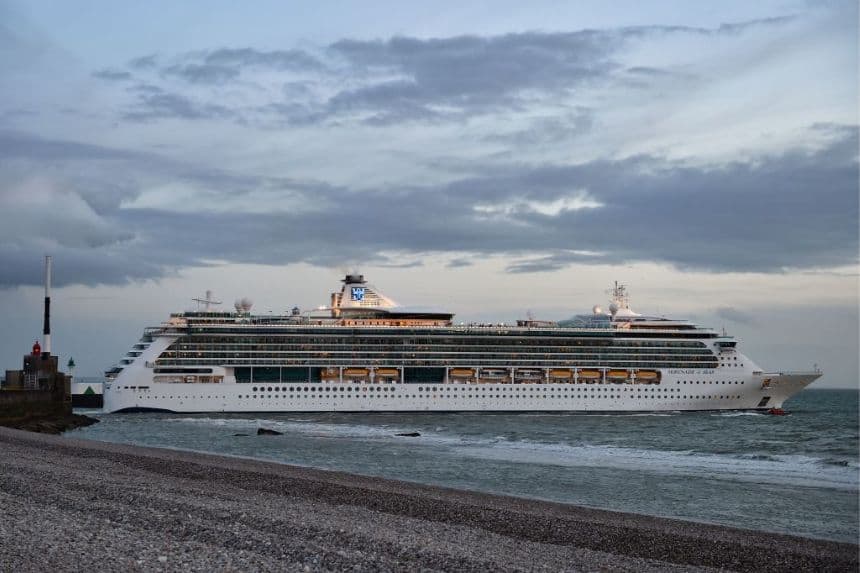 Serenade of the Seas (JEAN-FRANCOIS MONIER/AFP via Getty Images)