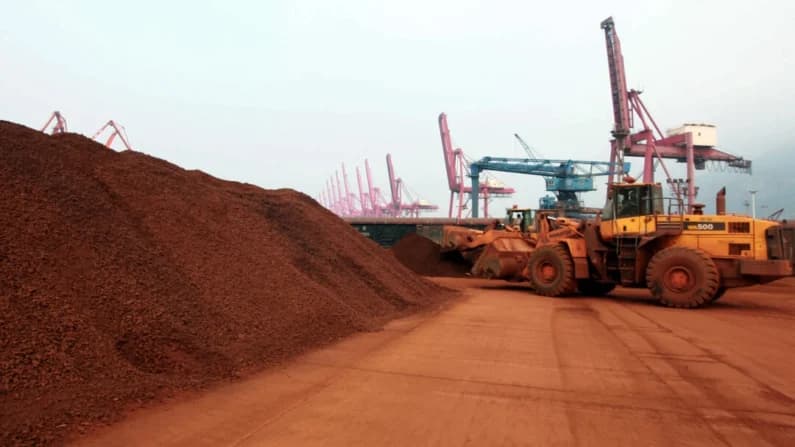 China endurece control de exportación de tierras raras ante probable reunión entre Trump y Xi