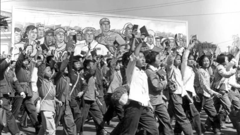 Los hijos de Mao: cómo el fervor revolucionario sigue distorsionando las mentes jóvenes