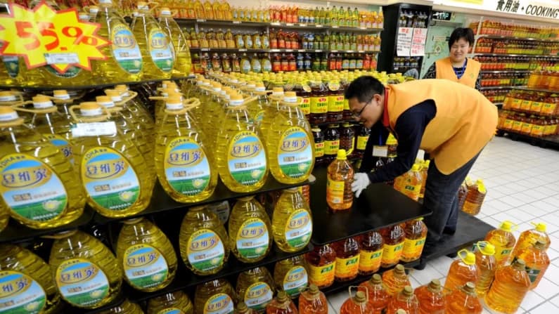 Trump no comprará aceite de cocina y otros productos de China en retribución por venta de soja