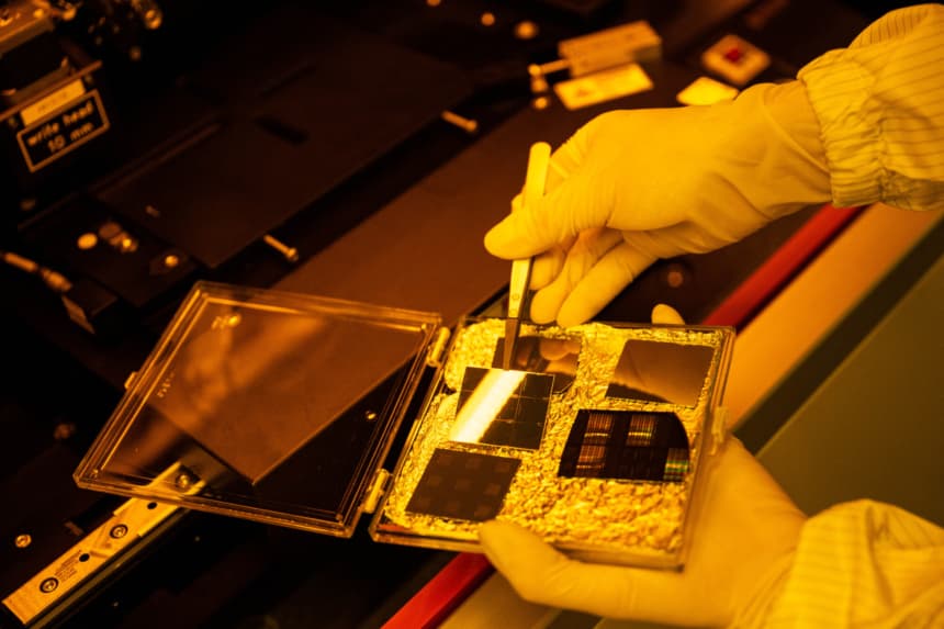 México refuerza liderazgo en industria de semiconductores durante evento mundial en Arizona