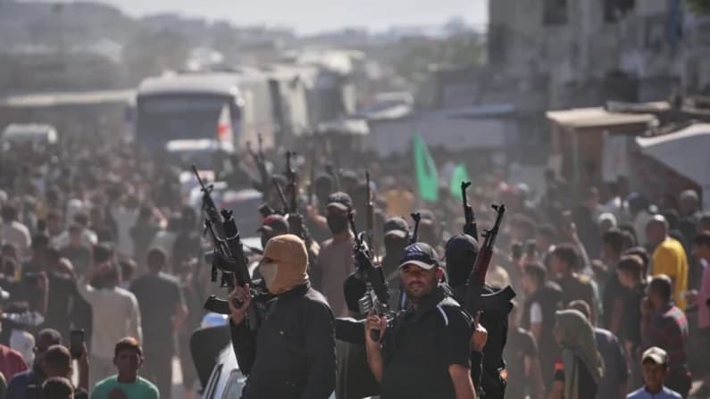 Si Hamás no deja de matar en Gaza, Estados Unidos "entrará y los matará", dice Trump